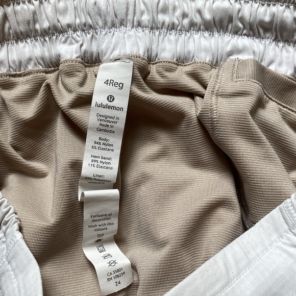 Lululemon low waisted white shorts - Picture 3 of 4